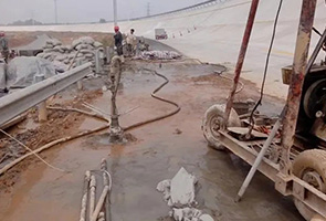 铜仁公路钻孔施工
